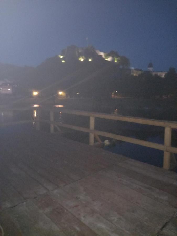 Natural Paradise بوسانسكا كروبا المظهر الخارجي الصورة